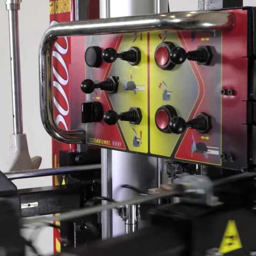 Corghi A5000 with arm Touchless Tire Changer (Elect. Only)